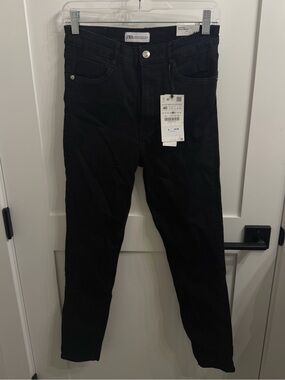 Zara Sculpt Black Jeans